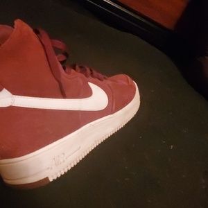 High top maroon air forces